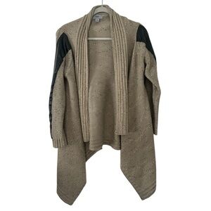 Tan & Black Cardigan Sweater Yaira Knit Design Women’s Size Medium Style!